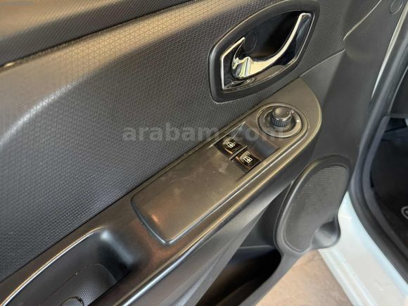 ES PREMİUM 2012 MODEL 245 BİN KM 1.5DCİ RENAULT CLİO TOUCH