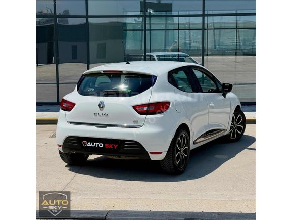 AUTO SKY | RENAULT CLİO 1.5 DCİ TOUCH