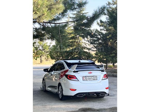 Sahibinden Hyundai Accent Blue 1.6 CRDI Mode Plus 2012 Model 