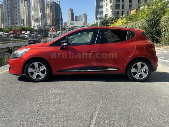 AUTO TİCARET RENAULT CLİO OTOMATİK TOUCH PAKET DOLU 179KM ORJ