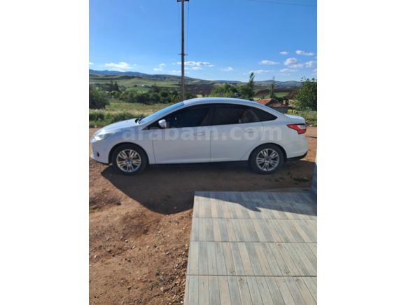 Sahibinden Temiz Benzin/Lpg Ford Focus