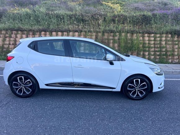 BULUT AUTO TEMİZ & EKONOMİK CLIO DİZEL OTOMATİK - TOUCH PAKE