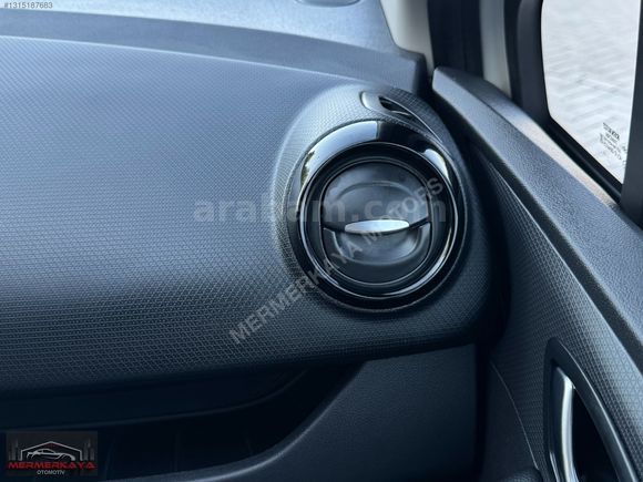 - 2019 - DÜŞÜK KM - TEK PARÇA BOYA - 1.5 DCI TOUCH PAKET CLİO -