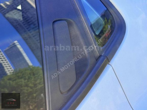 ADA'DAN TAMAMINA TAKSİTLİ CLIO 150 BİNDE OTOMATİK NAVİGASYON VS.