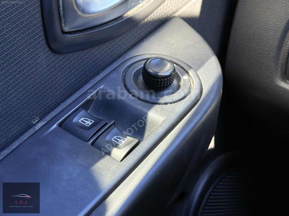 ADA'DAN TAMAMINA TAKSİTLİ CLIO 150 BİNDE OTOMATİK NAVİGASYON VS.