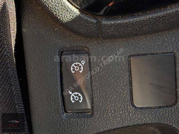 ADA'DAN TAMAMINA TAKSİTLİ CLIO 150 BİNDE OTOMATİK NAVİGASYON VS.