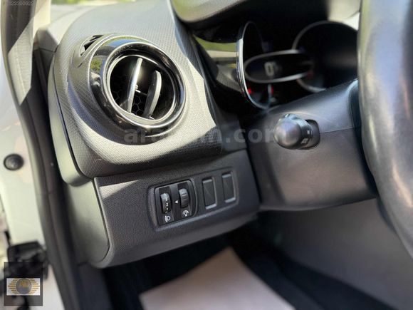 2017 MODEL RENAULT CLİO 1.5 DCİ TOUCH PAKET OTOMATİK HATASIZ