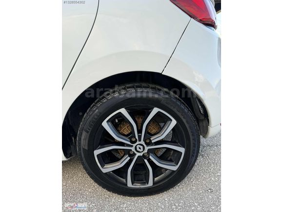 SEZGİN OTOMOTİVDEN RENAULT CLIO 1.5 TOUCH