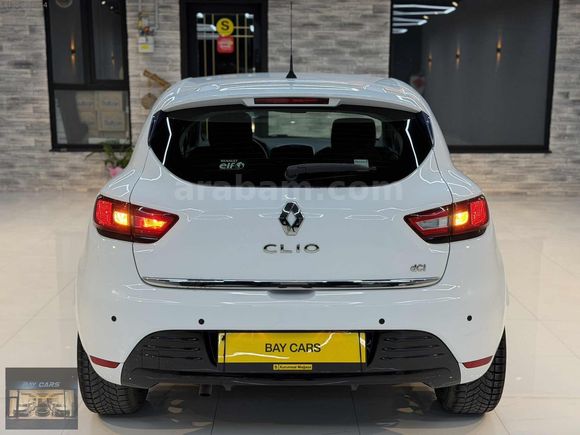 */ 2017 RENAULT CLİO 1.5 DCİ TOUCH 90 HP OTOMATİK 60.905 KM */