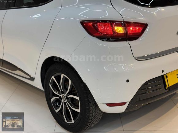 */ 2017 RENAULT CLİO 1.5 DCİ TOUCH 90 HP OTOMATİK 60.905 KM */