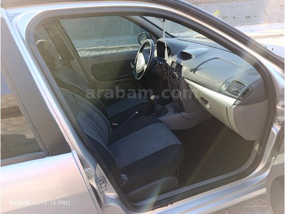 Sahibinden Renault Symbol 1.4 Expression Plus 2010 Model  239.000 km Gri
