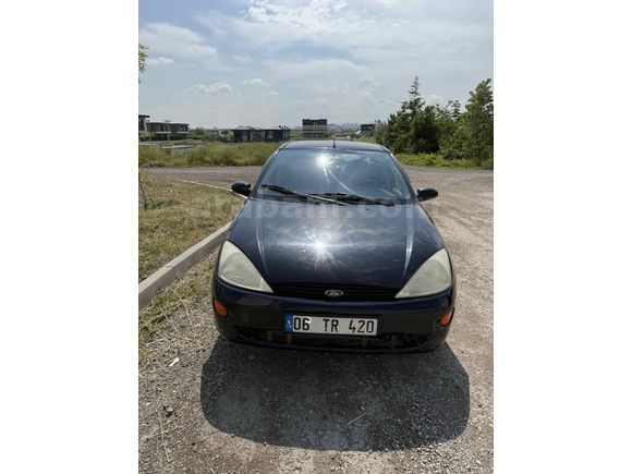 Sahibinden Ford Focus 1.6 Ghia 2001 Model 