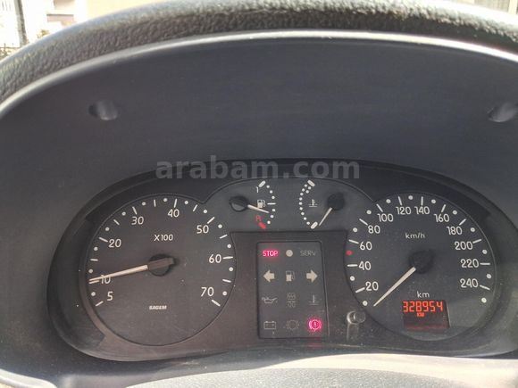 2001 CLİO 1.6 RXT YÜRÜYENİ SORUNSUZ.