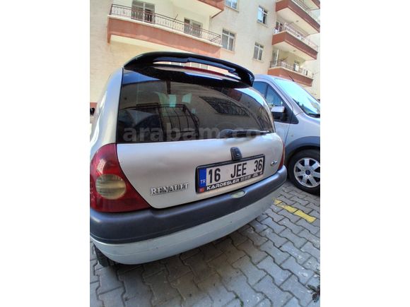 2001 CLİO 1.6 RXT YÜRÜYENİ SORUNSUZ.
