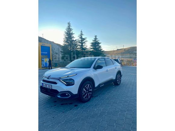 Sahibinden Citroen C4 X 1.2 PureTech Shine 2023 Model 