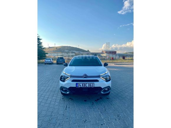 Sahibinden Citroen C4 X 1.2 PureTech Shine 2023 Model 
