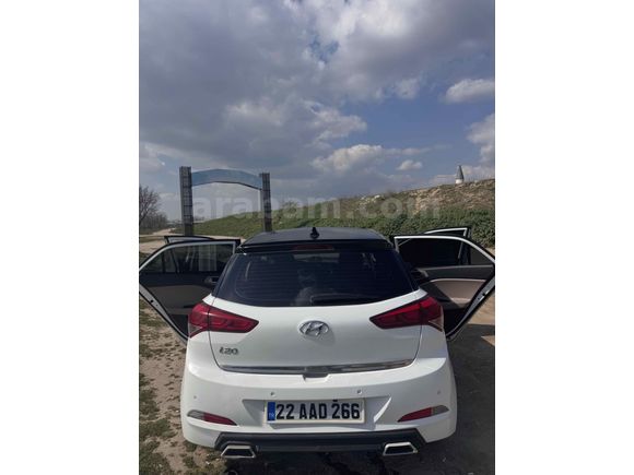 Temiz memurdan hyundai i20 115 bin km