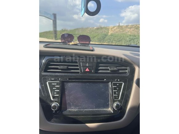 Temiz memurdan hyundai i20 115 bin km