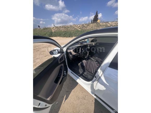 Temiz memurdan hyundai i20 115 bin km