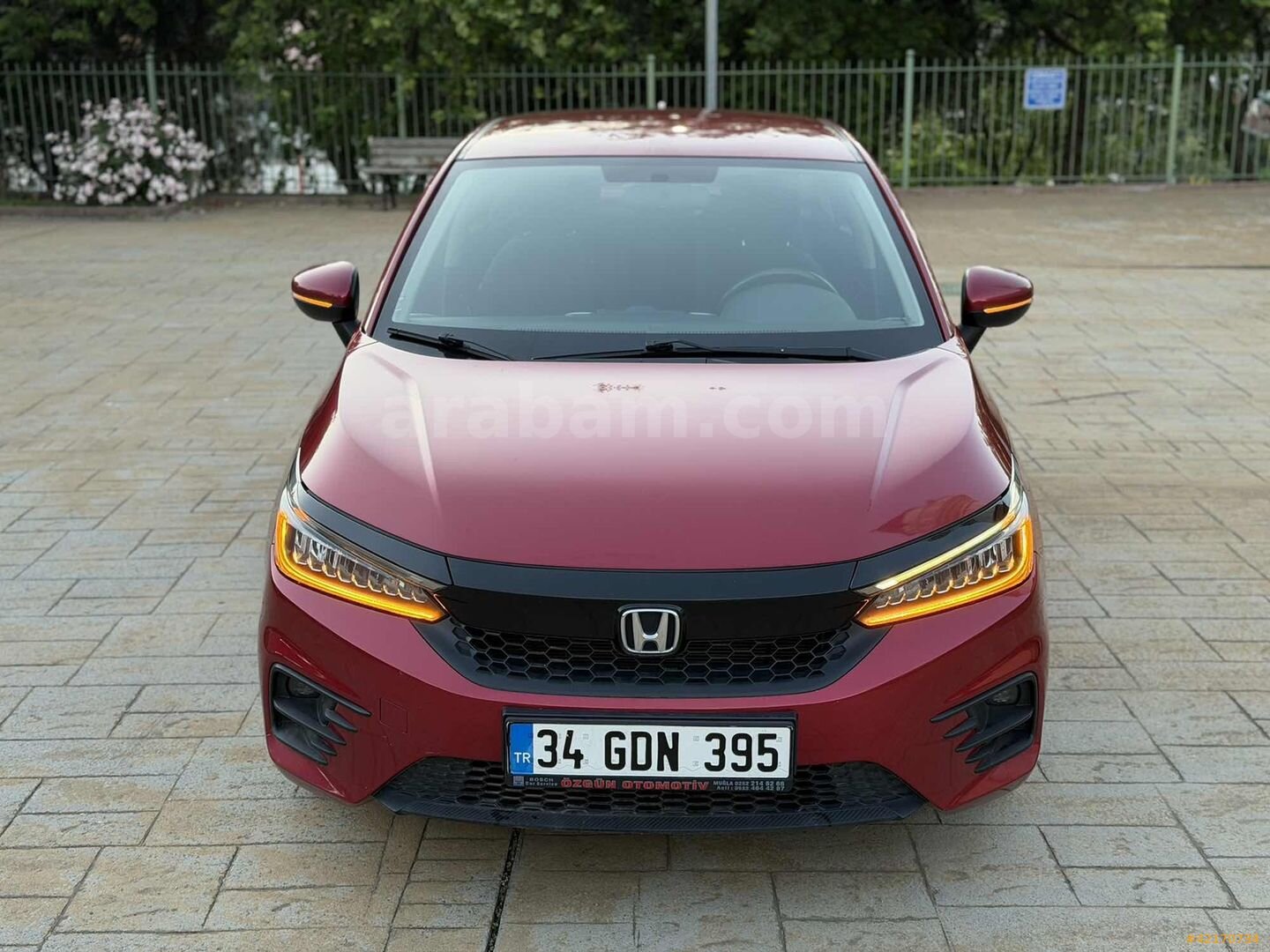 Galeriden Honda City 1.5 i-VTEC Executive 2022 Model İstanbul 134.650 km Bordo 5