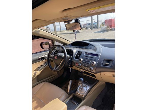 Değişensiz  Honda Civic 1.6 İVTEC Elegance   