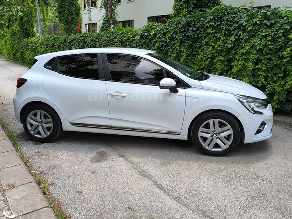 SAHİBİNDEN EMSALSİZ TEMİZLİKTE CLİO V TOUCH 100 HP