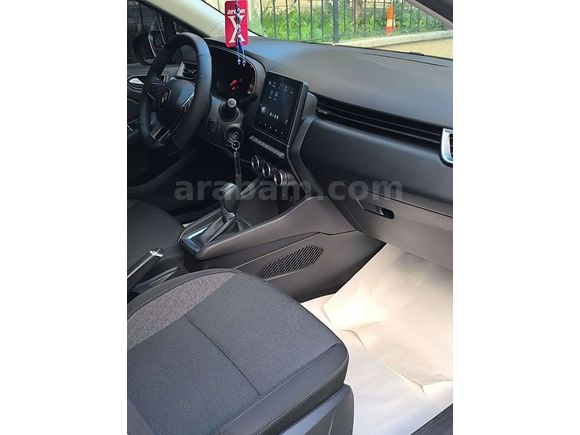 SAHİBİNDEN EMSALSİZ TEMİZLİKTE CLİO V TOUCH 100 HP