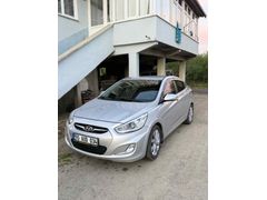 Sahibinden Hyundai Accent Blue 1.6 CRDI Prime 2013 Model 