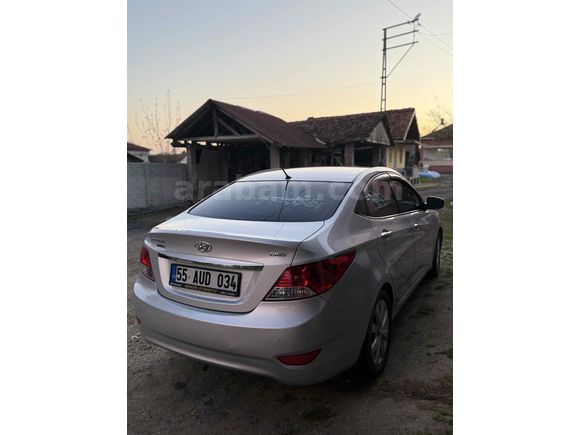 Sahibinden Hyundai Accent Blue 1.6 CRDI Prime 2013 Model 