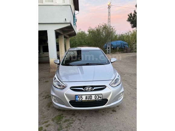 Sahibinden Hyundai Accent Blue 1.6 CRDI Prime 2013 Model 
