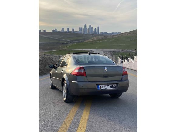 Sahibinden Renault Megane 1.6 Dynamique 2005 Model 