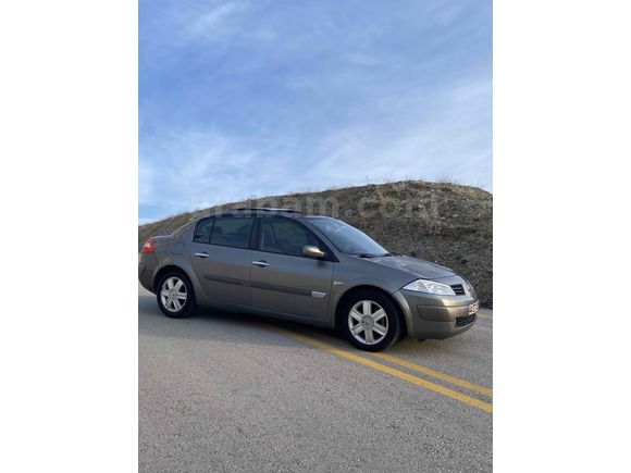 Sahibinden Renault Megane 1.6 Dynamique 2005 Model 