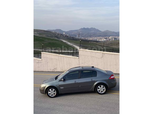 Sahibinden Renault Megane 1.6 Dynamique 2005 Model 
