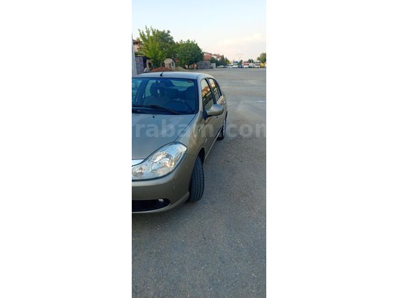 Sahibinden Renault Symbol 1.4 Expression 2010 Model  125 km Kahverengi