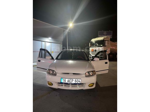 Sahibinden Hyundai Accent 1.3 LX 2000 Model 