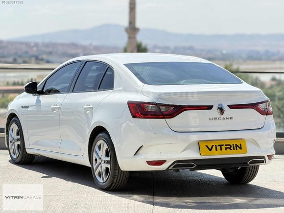 2021 RENAULT MEGANE SEDAN 1.3 TCe JOY MANUEL