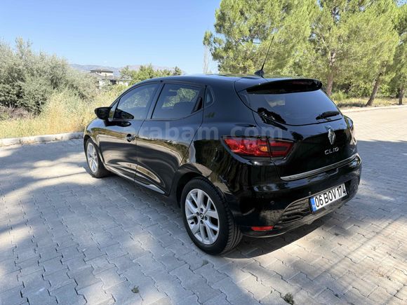 Sahibinden Renault Clio 1.5 dCi Touch 2012 Model  160.000 km Siyah