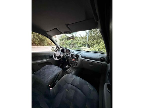 Sahibinden Renault Clio 1.4 Authentique 2002 Model 
