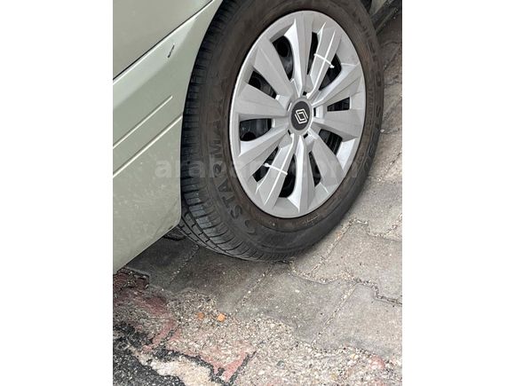 Sahibinden Renault Clio 1.4 Authentique 2002 Model 