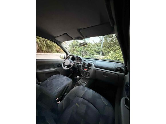 Sahibinden Renault Clio 1.4 Authentique 2002 Model 
