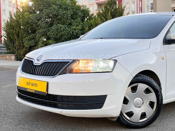 Sahibinden Skoda Rapid 1.2 Ambition 2015 Model 