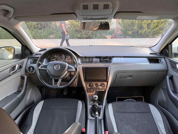 Sahibinden Skoda Rapid 1.2 Ambition 2015 Model 