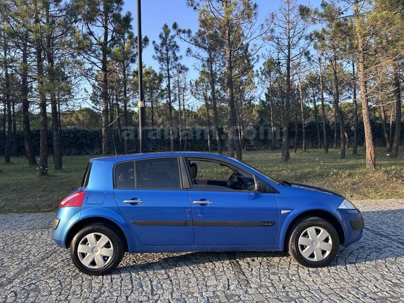 Sahibinden Renault Megane 1.4 Authentique 2006 Model 
