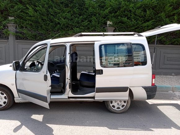Sahibinden Peugeot Partner 1.9 D 2007 Model