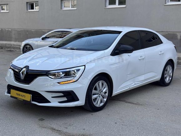 TEKİN AUTO'DAN 2023 MEGANE HATASIZ BOYASIZ 37 binde