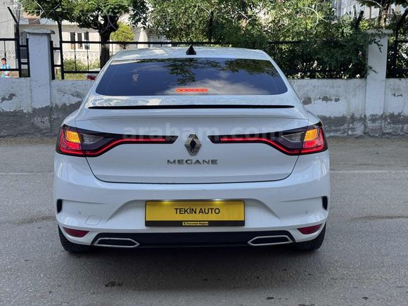 TEKİN AUTO'DAN 2023 MEGANE HATASIZ BOYASIZ 37 binde