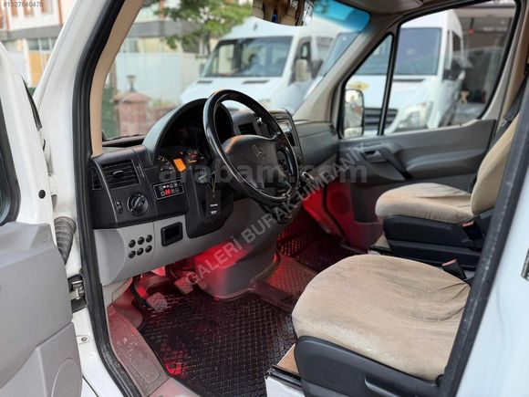 ++ Cam Gibi 2012 Sprenter Sandık Motorlu Takas Olur ++