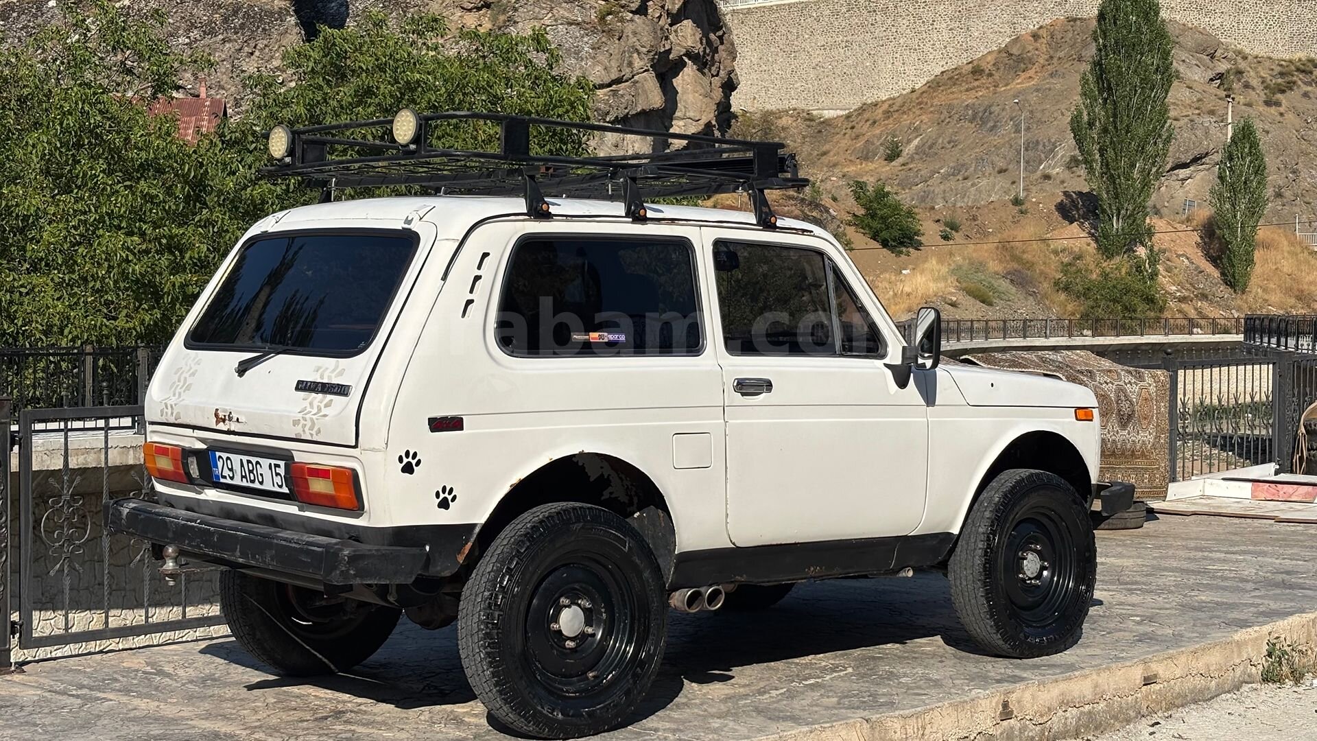 Sahibinden Lada Niva 1.6 1992 Model 6