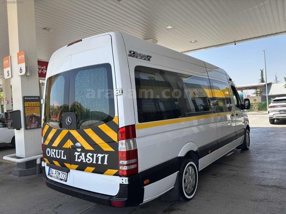Orjinal alman okul taşıtı fuul