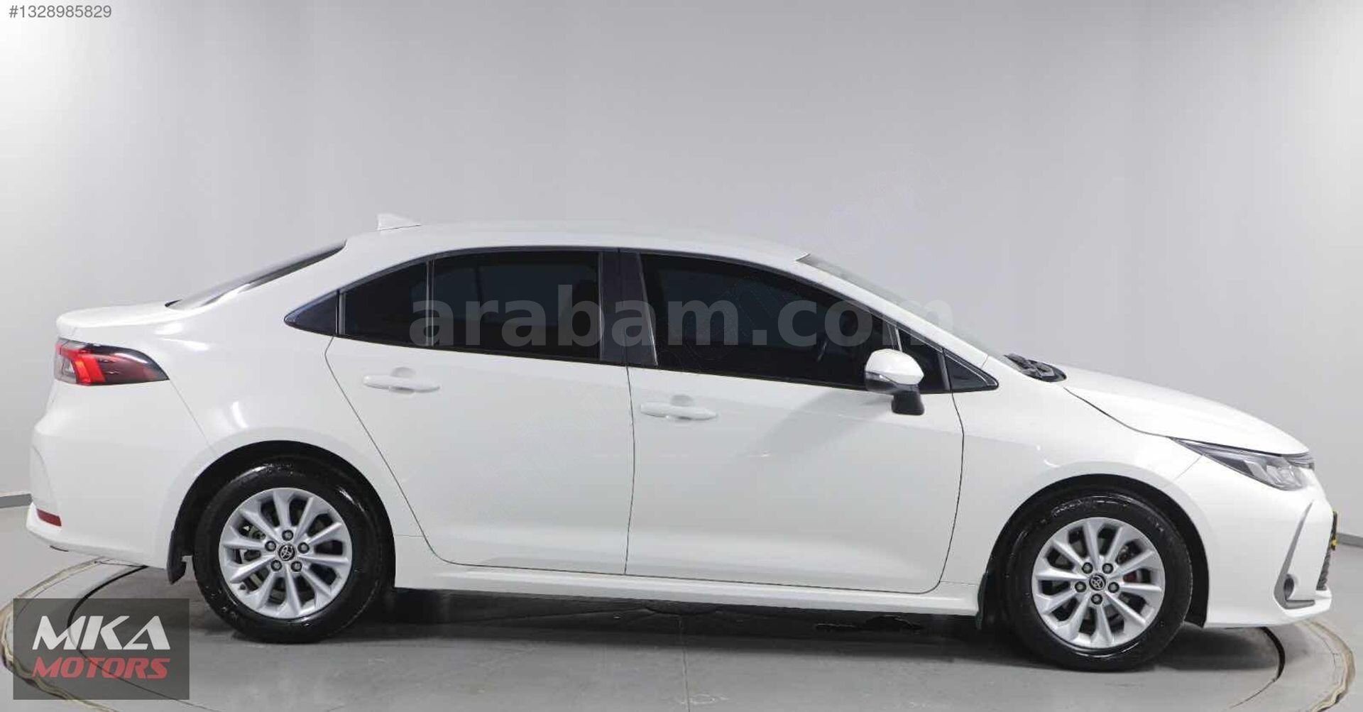 Galeriden Toyota Corolla 1.5 Dream 2022 Model Osmaniye 65.000 km Beyaz 3